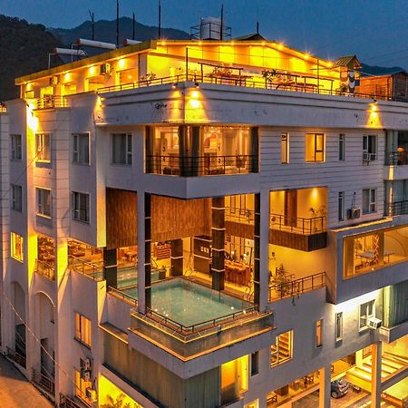 Moustache Rishikesh Luxuriaホステル エクステリア 写真