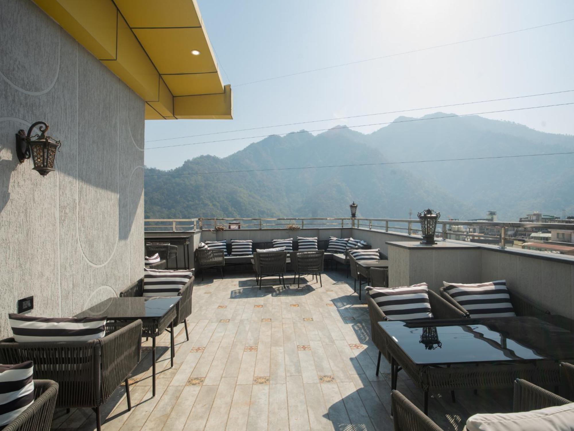 Moustache Rishikesh Luxuriaホステル エクステリア 写真